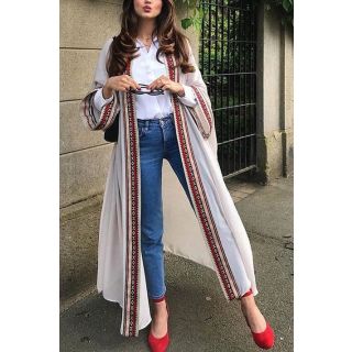 Elegant Moroccan Kaftan Dress with Intricate Embroidery