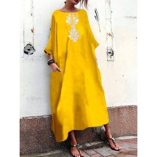 Elegant Moroccan-inspired Embroidered Kaftan Dress - Bohemian Chic Statement Piece for Women.