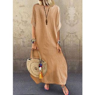 Moroccan Embroidered Kaftan Dress - Stylish Bohemian-Chic Garment