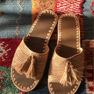 Trendy Straw Sandals for Summer Style