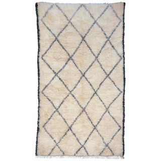 Handwoven Moroccan Beni Ourain Wool Rug | Geometric Diamond Pattern