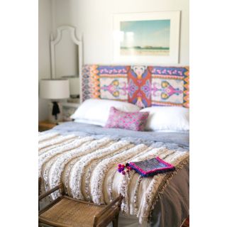 Moroccan Wool Blanket - Hand-Woven Cotton Blanket for Bed or Sofa with Customizable Dimensions