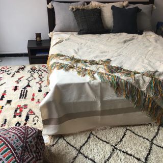 Hand-Woven Cotton Moroccan Blanket with Colored Fringe