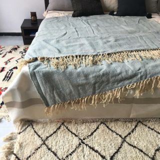 Handcrafted Light Blue Moroccan Cotton Blanket with Elegant Beige Fringe