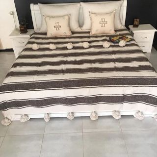 Luxurious Woody Brown Moroccan Pom Pom Blanket - Handwoven Cotton