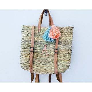 Handbag Baskets 004 - Chic and Versatile Handbags