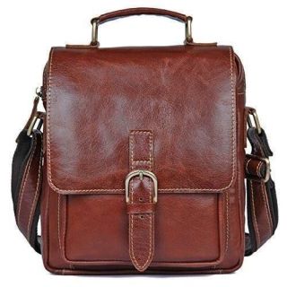 Burgundy Moroccan Leather Handbag | Spacious Compartment & Vintage Charm