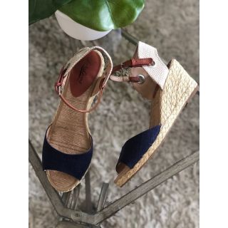 Chic Leather Sandals for Women - Handcrafted Premium Leather