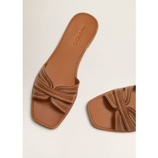 Elegant Leather Sandals for Timeless Style