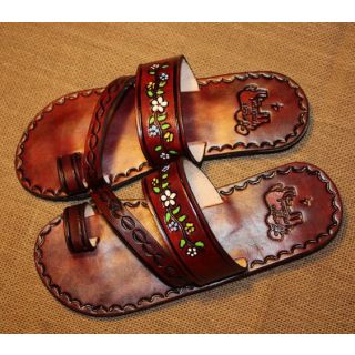 Chic Premium Leather Sandals for Fashion and Comfort