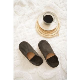 Luxury Leather Slippers for Ultimate Style & Comfort