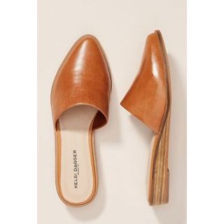 Luxurious Handcrafted Leather Moroccan Slippers for Ultimate Comfort!