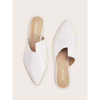 Luxurious Moroccan Leather Slippers for Ultimate Comfort & Style