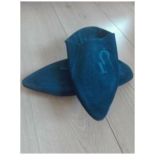 Luxurious Moroccan Leather Slippers for Elegant Comfort