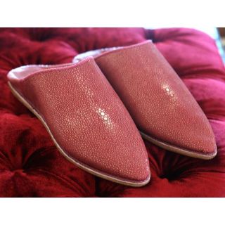 Luxurious Handcrafted Leather Slippers - Premium Comfort & Style