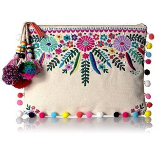 Handwoven Moroccan Straw Clutch - Eco-Friendly & Versatile