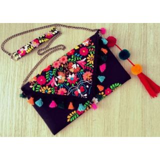 Eco-Friendly Straw Clutch Handbag - Rustic Charm for Any Occasion