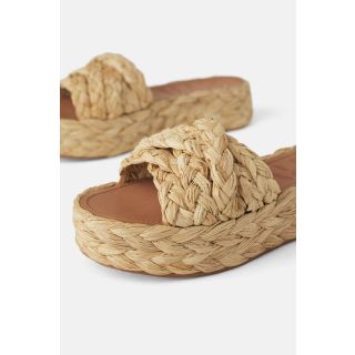 Straw Handcrafted Lightweight Sandals for Summer Style