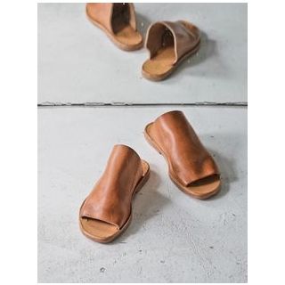Elegant Leather Sandals | High-Quality, Sophisticated Design