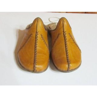 Moroccan Handmade Leather Slippers for Luxury Comfort