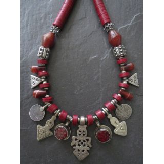 Moroccan Tuareg Berber Geometric Necklace - Handcrafted Beauty