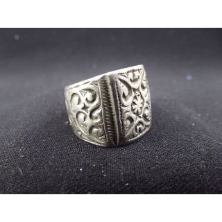 Handmade Tuareg Berber Moroccan Rings - Unique Designs & Vibrant Colors
