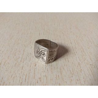 Moroccan Tuareg Berber Rings | Handcrafted Elegance & Vibrant Colors