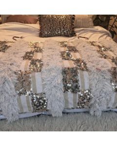 Moroccan Wool Blanket | Hand-Woven Berber Wedding 008