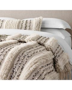 Moroccan Hand-Woven Wool Blanket - Cozy and Versatile
