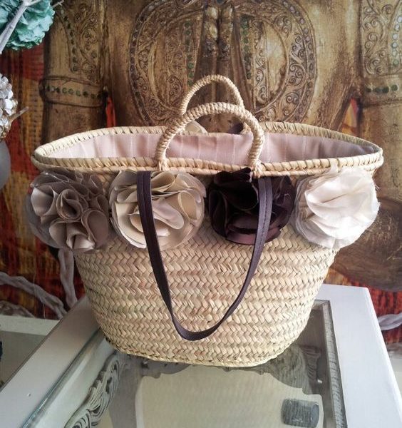 Moroccan Straw Handbag with Floral Accents - Eco-Friendly Handmade Basket