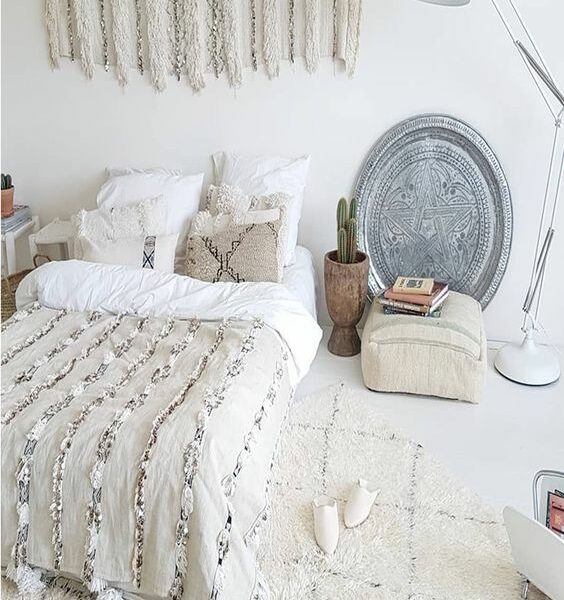 Handwoven Moroccan Glitter Accent Wool Blanket