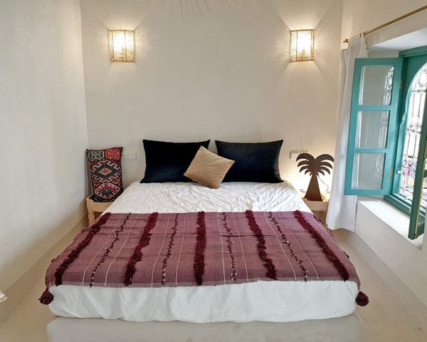 Dark Red Handwoven Moroccan Stripe Wool Blanket