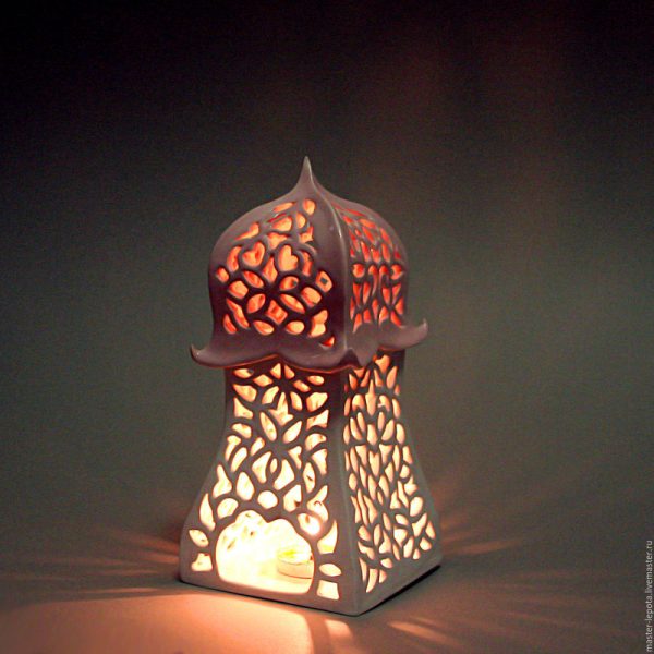Moroccan Silver Floor Lamp – Vintage Charm and Elegance