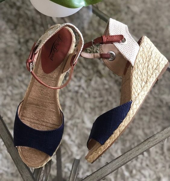 Chic Leather Sandals for Women - Handcrafted Premium Leather