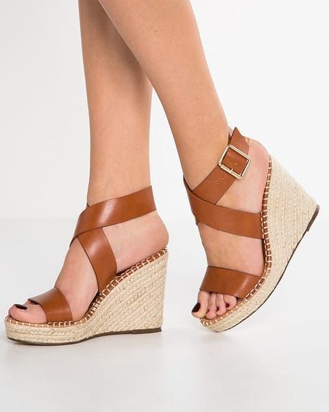 Elegant Handcrafted Leather Sandals