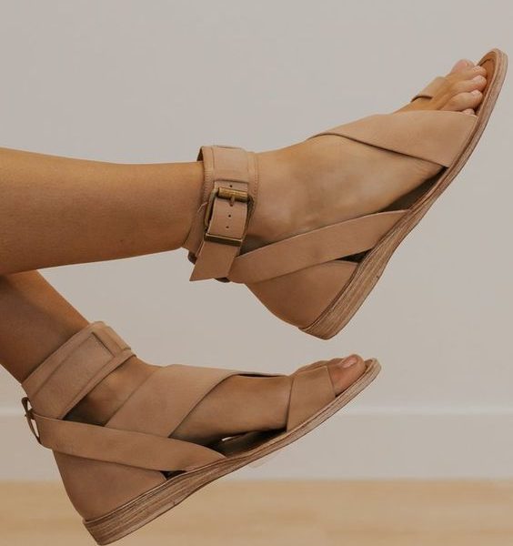 Luxurious Leather Sandals for Supreme Comfort and Style