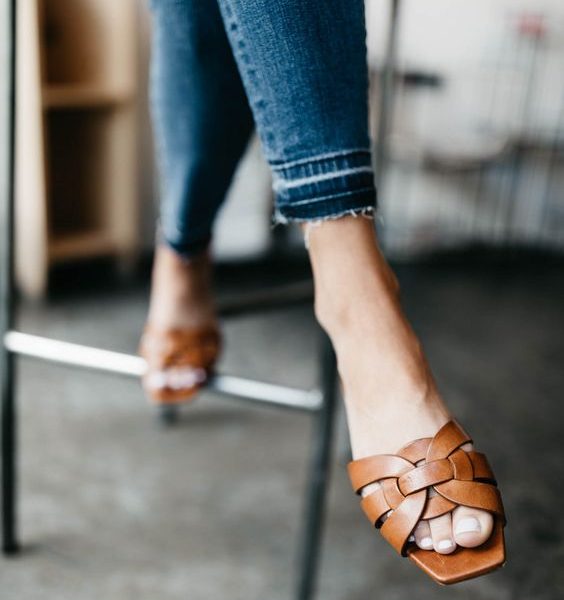 Luxurious Leather Sandals for Style and Comfort