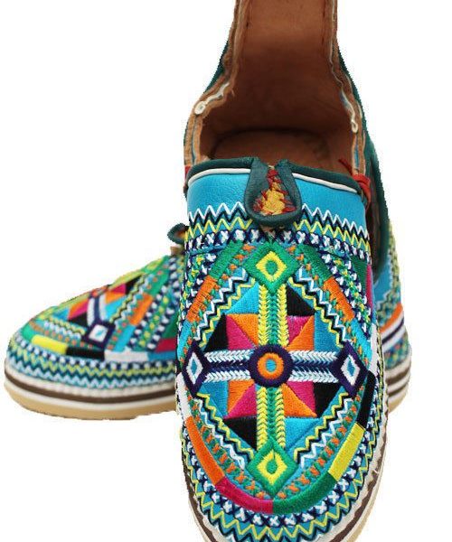 Luxurious Moroccan Leather Slippers for Ultimate Comfort