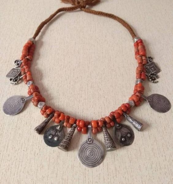 Moroccan Tuareg Berber Geometric Necklace - Handcrafted Ethnic Elegance