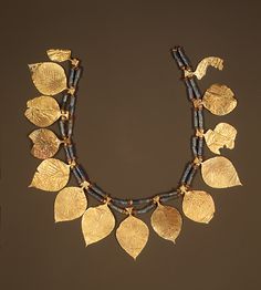 Moroccan Tuareg Berber Geometric Necklace - Handcrafted Elegance