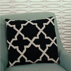 Handwoven Quaterfoil Lattice Moroccan Pillow - Black & White