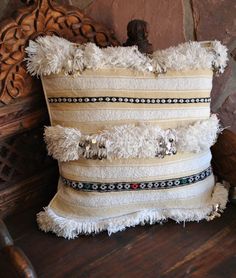 Exquisite Handmade Moroccan Kilim Throw Pillows - Traditional Elegance for Home Decor.
