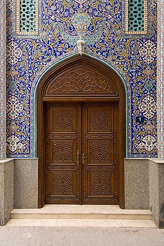 Vintage Moroccan Hand-Carved Wood Door 139 - Premium Quality Craftsmanship