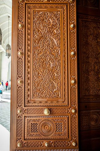 Moroccan Hand-Carved Wood Door - Timeless Elegance & Quality Craftsmanship